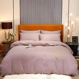 Bedding Sets 5 Size Available! Red Purple Embroideried Beddings Set 1 PCS Duvetcover Bed Sheet 1/2PCS Pillowcases M021