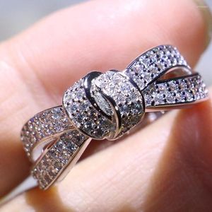 Küme Yüzükleri Veclon Infinity Takı 9625 STERLING Gümüş Pave Kübik Zirkonya Yay Partisi Aly Band Ring Kadınlar