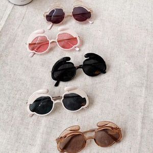 Solglasögon Baby Elf Child Women's Cartoon Multicolor Sun Women Solglasögon Trendiga glasögon 2023 Fashion Eyewear Decor Travel Oculos