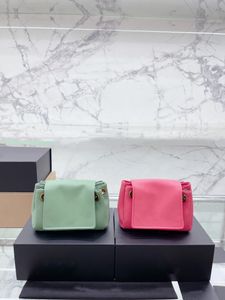 Сумки для модных мод с твердым цветом Классическая сумочка Серебряные/холодные металлические цепи сумки на плече
