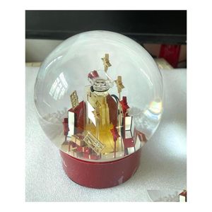 Dekoracje świąteczne 2023 Edycja C Classics Red Snow Globe z butelką wewnątrz kryształowej piłki na specjalną nowość urodzinową vip gi dhpxv