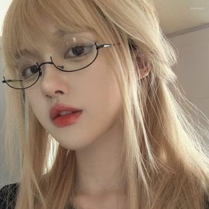 Montature per occhiali da sole Anime giapponesi Cosplay Montatura per occhiali Moda donna Anti-blu Pianura Uomo Contrasto Computer decorativo carino