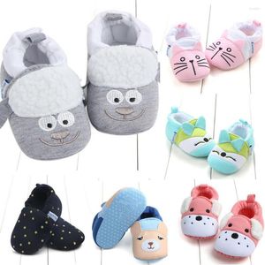 Primi camminatori Cute Baby Kids Ragazzi Ragazze Soft Cartoon Cotton Fashion Shoes Toddler Anti-slip Boots Slipper