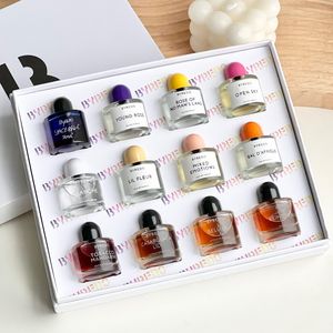 Parfüm 5ml Set 12 PCS Koks Kazablanka Lily Tütün Mandarin Genç Gül Yok Mans Land Eau De Parfum Seyahat Spreyi 12 Köln Örnek Hediye Kutusu Kiti