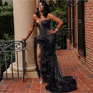 Glitter Black Sequined Evening Dresses Sexy Side Slit Feather Long Prom Dress Sleeveless Strapless Sweetheart Black Girls Special Occasion Gown