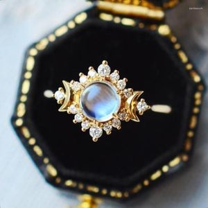 Bröllopsringar Caoshi Fancy Shiny Crystal Bands Lady Romantic Simulated Moonstone Jewelry for Engagement Ceremony Estetiska tillbehör