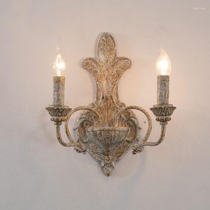 Wall Lamps French Antique Iron Double Head Lamp American Retro B & Bedroom Bedside Corridor Decorative Living Room