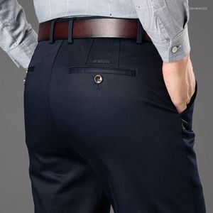 Pantaloni da uomo MRMT 2023 Pantaloni da uomo di marca Pantaloni da uomo dritti allentati casuali per pantaloni maschili Uomo di mezza età a vita alta