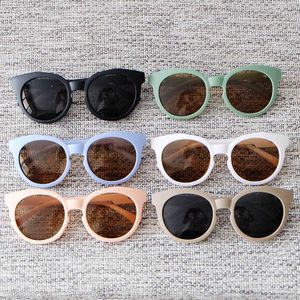 Moderne Kinder-Fabrikbrillen, modische, runde Katzenaugen-Sonnenbrillen in Kindergröße