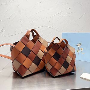 Cesta de tecido Bolsa Bolsa Tote Bag Feminina Checkerboard Crossbody Shoulder Bags Excedente Couro Alça Removível Letras da Moda