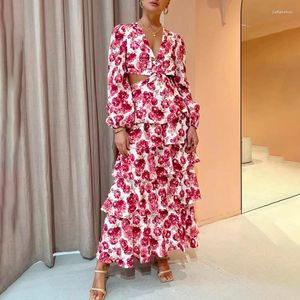 Casual Dresses Cut Out Midi Dress For Women V Neck Lantern Sleeve Print Floral Long Cake Female Layers Ruffles Spring Autumn Clothing
