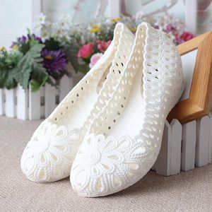 Sandals Women 2023 Plastic Hollow Out Slip On Wedges Jelly Walking Shoes Beach Big Size 4h81