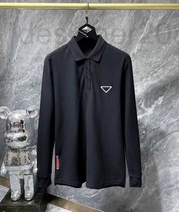 هوديز الرجال للبلوزات المصمم Polos قميص طويل الأكمام Tees Polo Tops Tshirt Fashion Tee Men T Polo Top Lapel Button Cotton فضفاضة بالإضافة إلى حجم PE0A