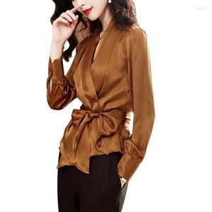 Kvinnors blusar Chiffonskjorta Kvinnors 2023 Autumn Dress Western Style Imitation Satin Fashion Slim Bow Long Sleeves Cardigan Tops Blusa