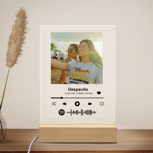 Obiekty dekoracyjne figurki spersonalizowane osobiste cytaty kody muzyczne spotify muzyczne akrylowe tablicowe okładka LED Lamp Lampa świąteczna pary urodzinowe prezent urodzinowy 230111