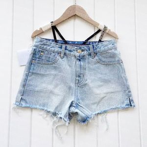 Vår sommaren korta jeans kvinnor designer sexiga shorts rhinestone brev mode shorts andningsbara byxor