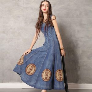 Casual Dresses 2023 Spring And Summer Arrival O-neck Vest Long Denim Dress Retro Embroidered Cartoon Big Swing Women A82153