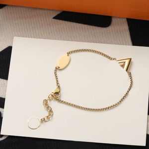 Bracciale di design con lettere per donna, gioielli da donna, braccialetti di amicizia per feste, catena da uomo, braccialetto di lusso retrò, braccialetti d'amore da sposa pulsara chic ipoallergenici