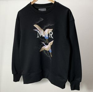 Moda markası erkekler sweatshirts vinç uğurlu bulut mektup desen yuvarlak boynuz kazak kapüşonları