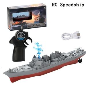 Elektriska RC -båtar Modell Warship Speed ​​Boat Toy Remote Control 2 4GHz Flexibelt fartyg för Lake Pool Kids Electronic Gift 230111