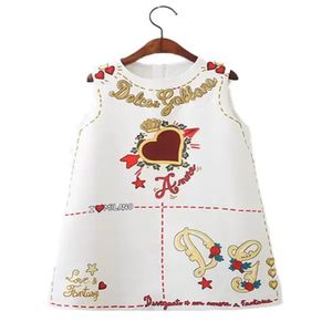 Le nuove ragazze di stile vestono senza maniche San Valentino Love Heart Stampato A-line Princess Dress Baby Girl Abiti Designer per bambini