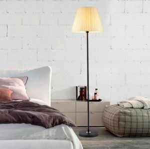Golvlampor modern minimalistisk vardagsrum sovrum sovlampa nordisk stil kreativ tyg dekoration ledd