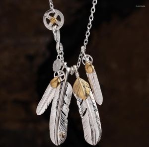Pendant Necklaces QN Takahashi Goro Feather Necklace Male Fashion Retro Leaf Long Sweater Chain Female Couple Accessories