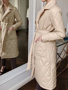 Kobiety Down Parkas długi prosty płaszcz zimowy z wzorem Rhombus Casual Sashes Women Parkas Deep Pocketsa