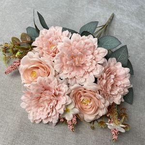 Fiori decorativi Seta artificiale Rugiada Bouquet di loto Home El Office Mall Decorazione Fiori di loto finti Matrimonio Simulazione di fiori rossi rosa