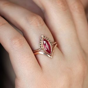 Solitaire Ring Vintage Bohemian Rhombus 2 i 1 Red Crystal Rose Gold Color Rings for Women Marquise Bridal Fine Wedding Jewelry Set 230111