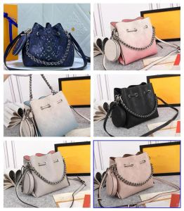 Bella Tote Torbalar Perforasyonlu Zincir Çanta Tasarımcısı Drawstring Buck Torbası Çiçek Deseni Orijinal Deri Kadınlar 2 PC Çapraz Vücut Tasağı Cüzdan İçi Dış M21096