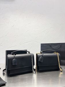 Luxury Crossbody Bag Fashion Designer One Shoulder Bag Women Handv￤ska Clamshell Purse Messenger Bag H￶gkvalitativ kedja Guld och silver Tv￥ specifikationer 2023