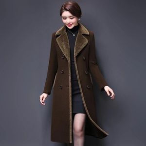 Kvinnors ullblandningar M-5XL Kvinnor Päls vinter 2023 Fashion Mother Thicken Cashmere Collar Long Jacket Warm Slim Topps Ytterkläder Kvinna