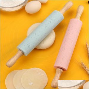 K￶ksredskap Halloween tr￤handtag sn￶flinga Sile Rolling Pin Christmas Flour Stick Roll Dumpling Skin Artifact Baking Tool Dr DH9RM