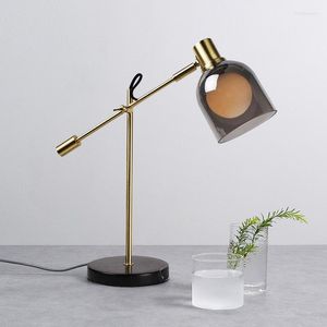 Bordslampor modern minimalist smidesjärn lampa ljus lyxstudie sovrum sovrum vardagsrum byte