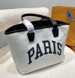 2023 Luxury Designer Totes bag women Fashion handbag classic Underarm canvas Large capacity shoulder bag Three Colors