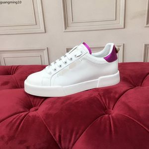 Topp män kvinnor casual skor designer botten med spikar mode insider sneakers svart rött läder låg top skor storlek35-45 mjip215020