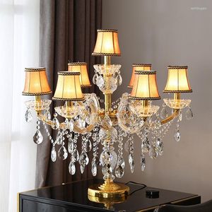 Lampy stołowe lampa w stylu europejskim Kryształ nowoczesny salon sypialnia nocna światła luksusowy moda kreatywne el el lampy dekoracyjne