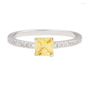 Klusterringar 925 Sterling Silver Luxury Wedding for Women Forever Simple Style Four Square Yellow Topaz Gift Fine Jewelry