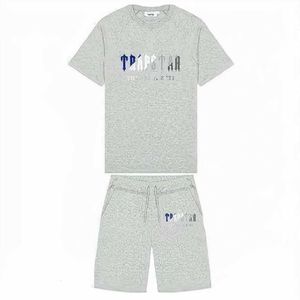 Trapstar Mens Şort ve Tişört Set Trailtsuits Moda Çiftler Havlu Nakış Mektubu Set Seti Kadın Mürettebat Boyun Tuzağı Yıldız Sweatshirt F6S