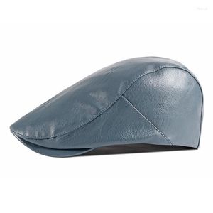 Berets 2023 PU Four Seasons Solid Color Sboy Caps Flat Cape Cap Men and Women Painter Beret Hats 96