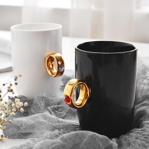 Mugs Creative Wedding Gifts Lovers Couple Cartoon Elegant Crystal Diamond Ring 350ml White/Black Ceramic Cute Water Coffee Cup