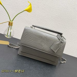 7a Designer Bolsa de órgãos Sunset Média média em couro liso Crocodilo Mulheres Bolsas de ombro de luxo Moda Crossbody Multi Compartment Novo 2022