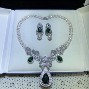 Halsband örhängen Set Micro Inlay Green Zircon Clasp Accessory Luxury Freshwater Pearl Fashion Jewelry