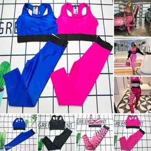 Desginer Bras Sets Squas For Women T-Back Bikinis Swimsuit z kryształową marką Swirt Swirt Beach Plaża jednoczęściowe garnitury