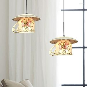 Hängslampor Creative Rose Cup Light Europe Modern matsal Hängande lampa Kök inomhusbelysning Fixtur Heminredning Loft armatur