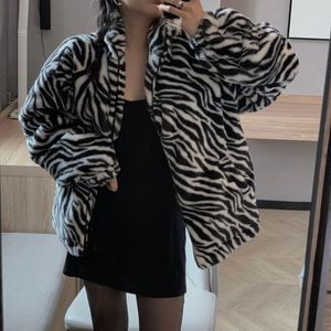 Damenjacken Baumwollkleidung 2023 Stil Retro Zebra Muster Dicker Plüsch Samt Lose Reißverschluss Stehkragen Mantel Jacke Frauen