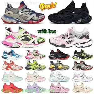 Triple S Casual Buty Designer Luxury Mężczyźni Kobiety Ścieżka 4.0 2.0 Sports 18SS Joggers Triple S Treakers na zewnątrz Trenerzy modowe