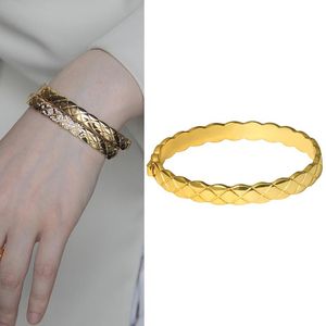 Bileklik Charm Bilezik Bangles Takı Gümüş Beyaz Gül Renkli Bakır Metal Geniş El Tasarımcı Kişiselleştirilmiş Arkadaşlık