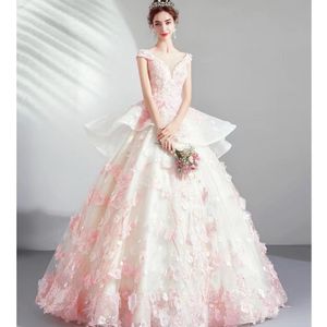 Glamouröse Dubai Arabischer Ball Brautkleider neue Spitze Langarmes handgefertigte 3D -Blumen Perlenkristallbrautkleider Robe de Mariee 403